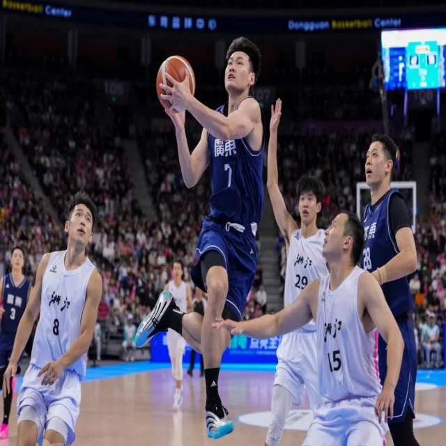 西部附加赛比赛激烈焦灼上演